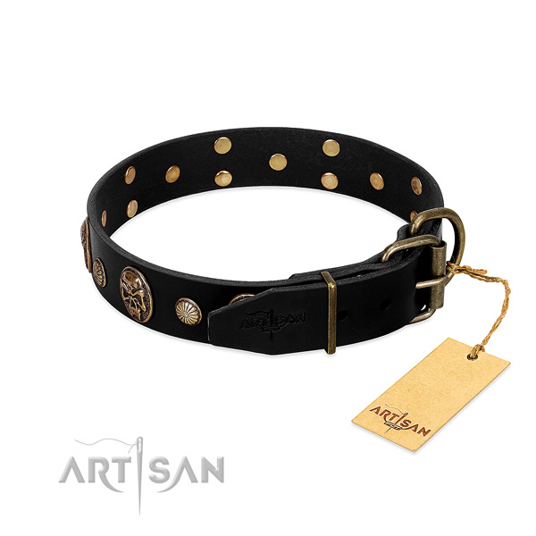 Rust-proof buckle on full grain leather collar for daily walking your doggie