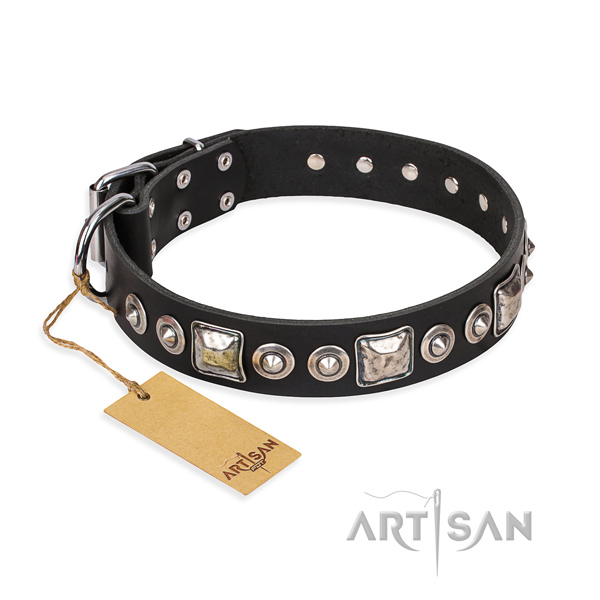 Natural genuine leather dog collar made of flexible material with durable D-ring