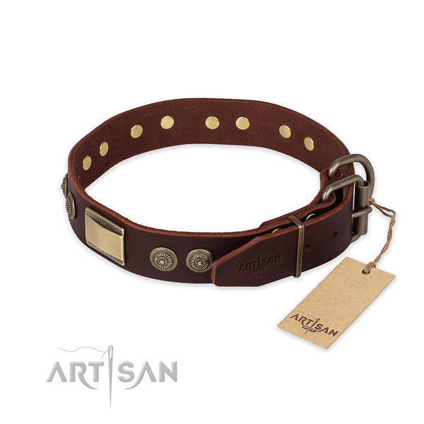 Rust-proof D-ring on genuine leather collar for fancy walking your canine