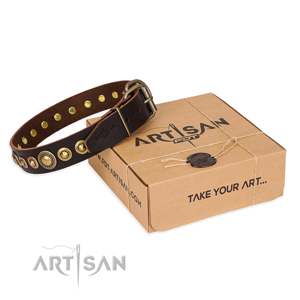 Best quality full grain leather dog collar handmade for comfortable wearing